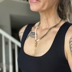 RARE-ROMANCE gold color necklace with pearls and sward necklace